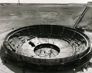 Illustration for article titled 20 Incredible Images of Atomic Age Infrastructure